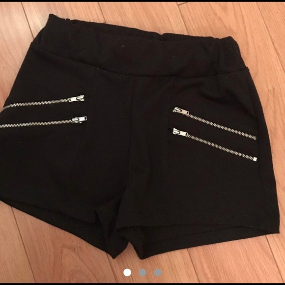 Blk Short Shorts W/Zippers, XS - Picture 1 of 4